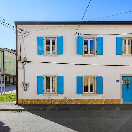 Center House With Apartments Umag Exteriér fotografie